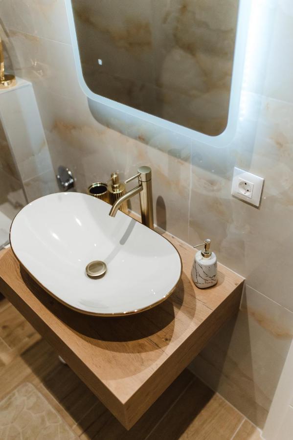 Villa View Mostar With Jacuzzi & Heated Pool المظهر الخارجي الصورة